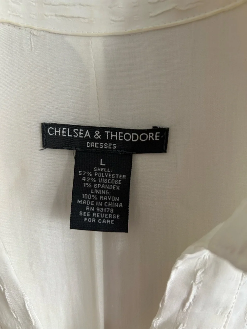 Chelsea & Theodore White Short-Sleeve Button Front Midi Dress - Picture 4 of 7